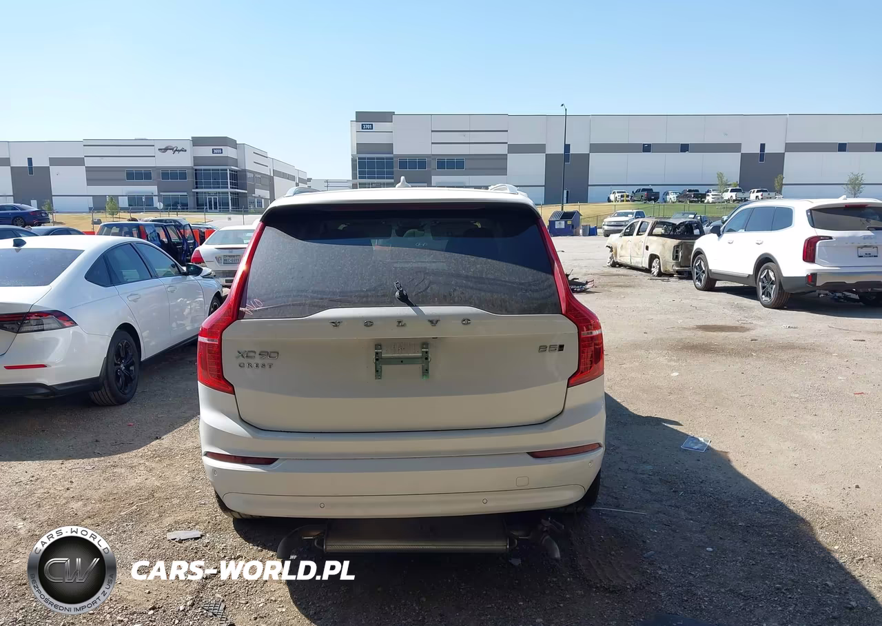 2023 Volvo Xc90 B5 Core VIN:YV4L12PK7P1927947 - 15