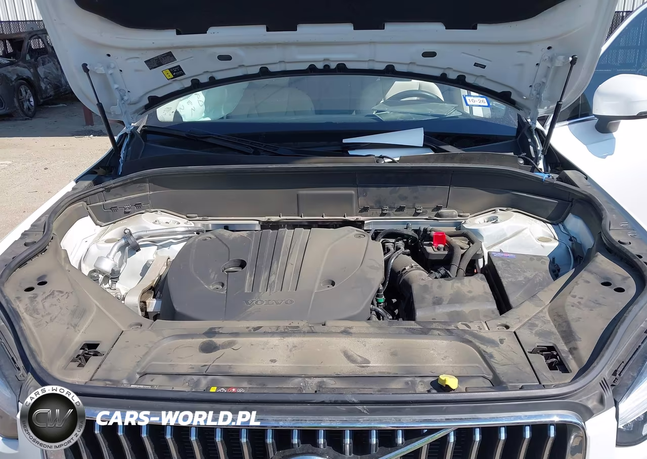 2023 Volvo Xc90 B5 Core VIN:YV4L12PK7P1927947 - 9