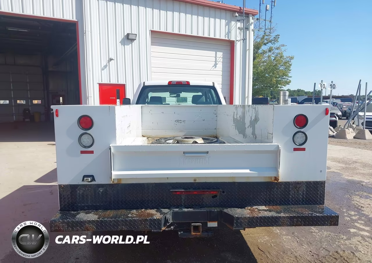 2016 Chevrolet Silverado 3500Hd Chassis Wt VIN:1GB4KYC82GF234826 - 17