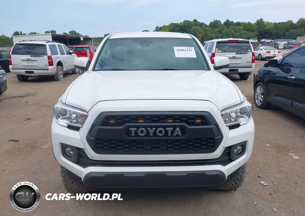 2023 Toyota Tacoma Sr V6 VIN:3TMCZ5AN6PM647035 - 12