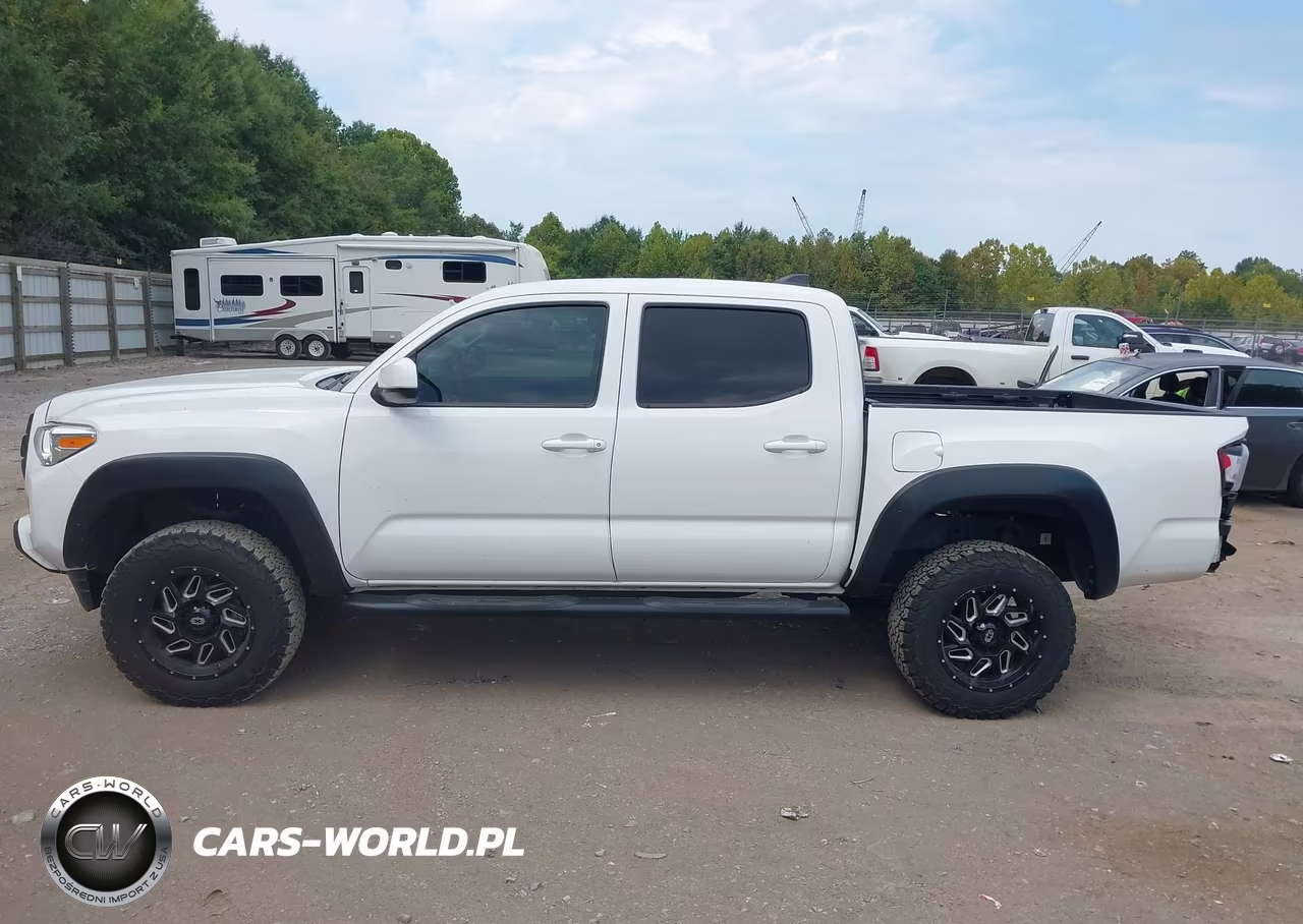2023 Toyota Tacoma Sr V6 VIN:3TMCZ5AN6PM647035 - 14