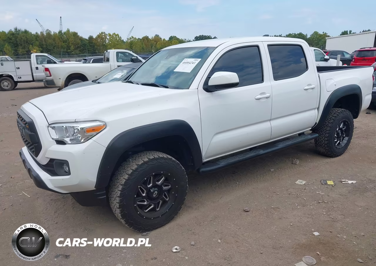 2023 Toyota Tacoma Sr V6 VIN:3TMCZ5AN6PM647035 - 2