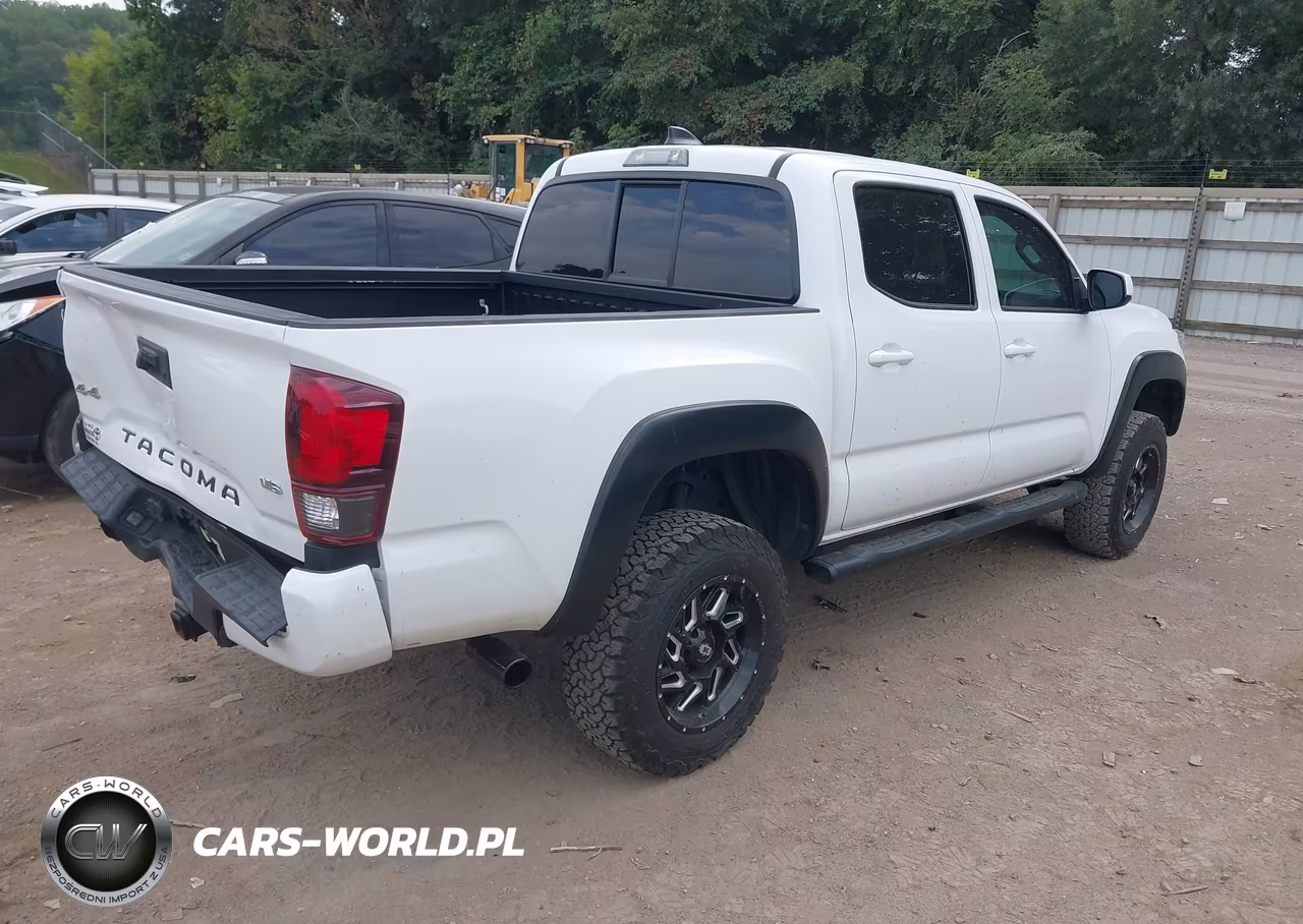 2023 Toyota Tacoma Sr V6 VIN:3TMCZ5AN6PM647035 - 4