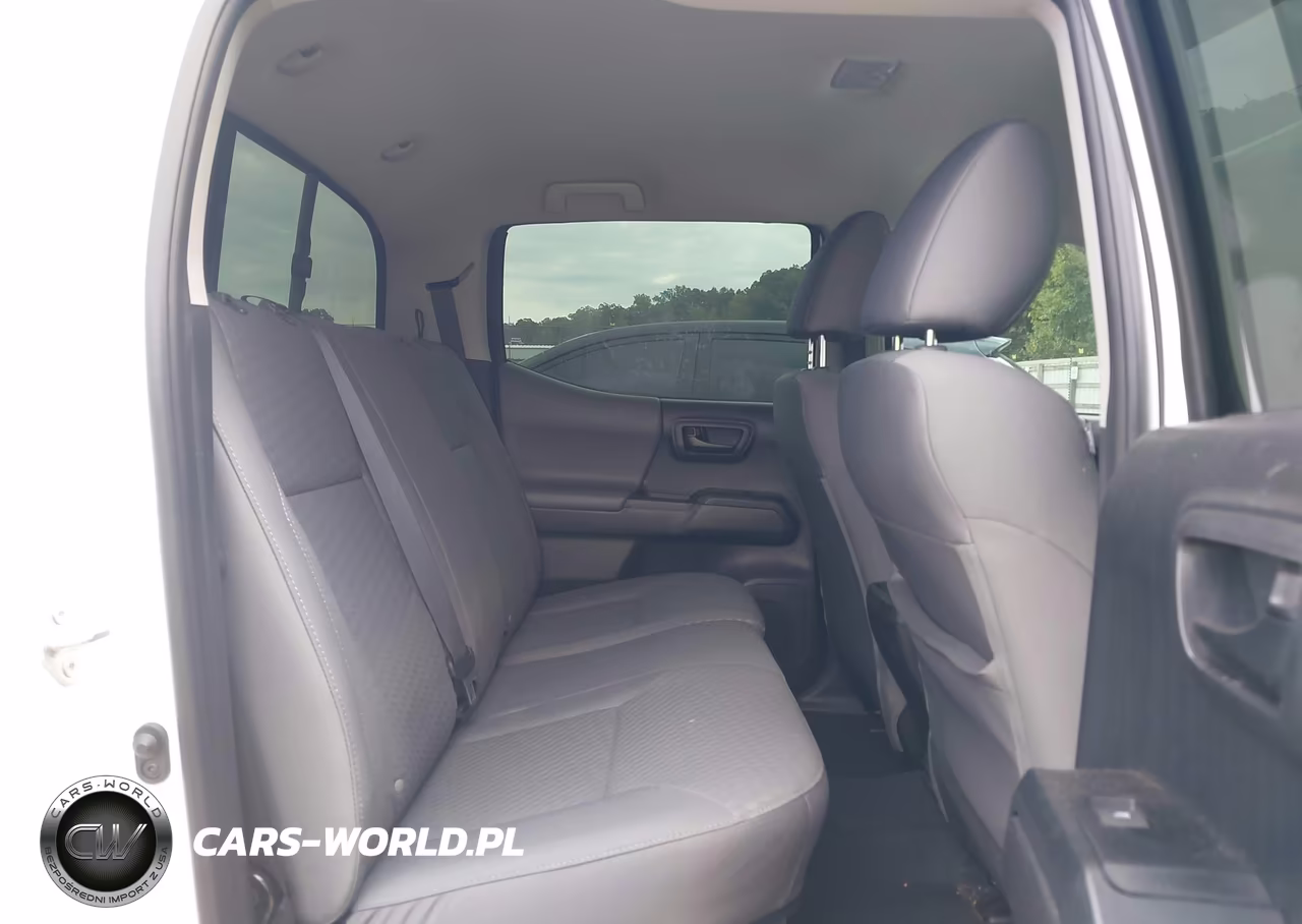2023 Toyota Tacoma Sr V6 VIN:3TMCZ5AN6PM647035 - 8