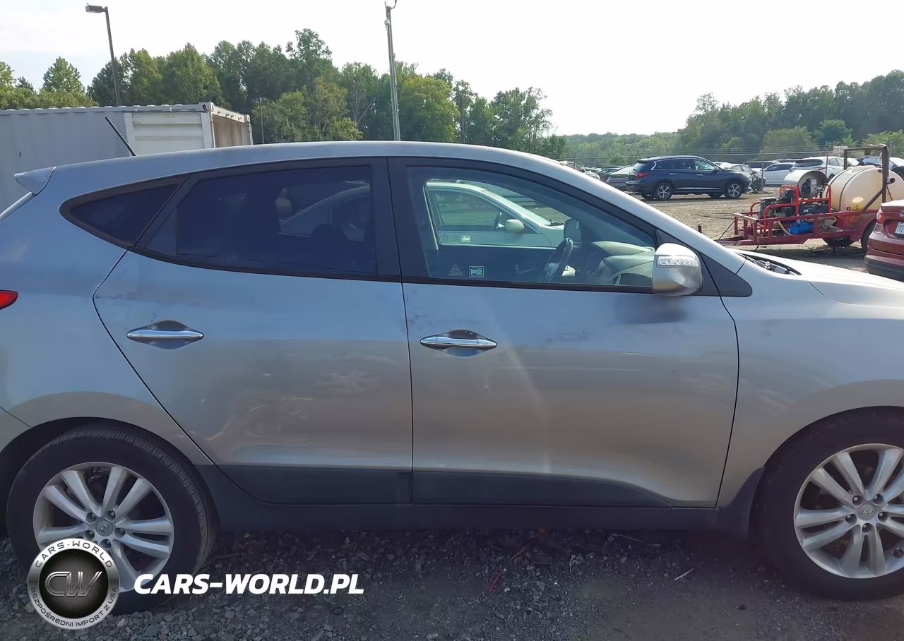 2011 Hyundai Tucson Limited VIN:KM8JU3AC2BU191768 - 13