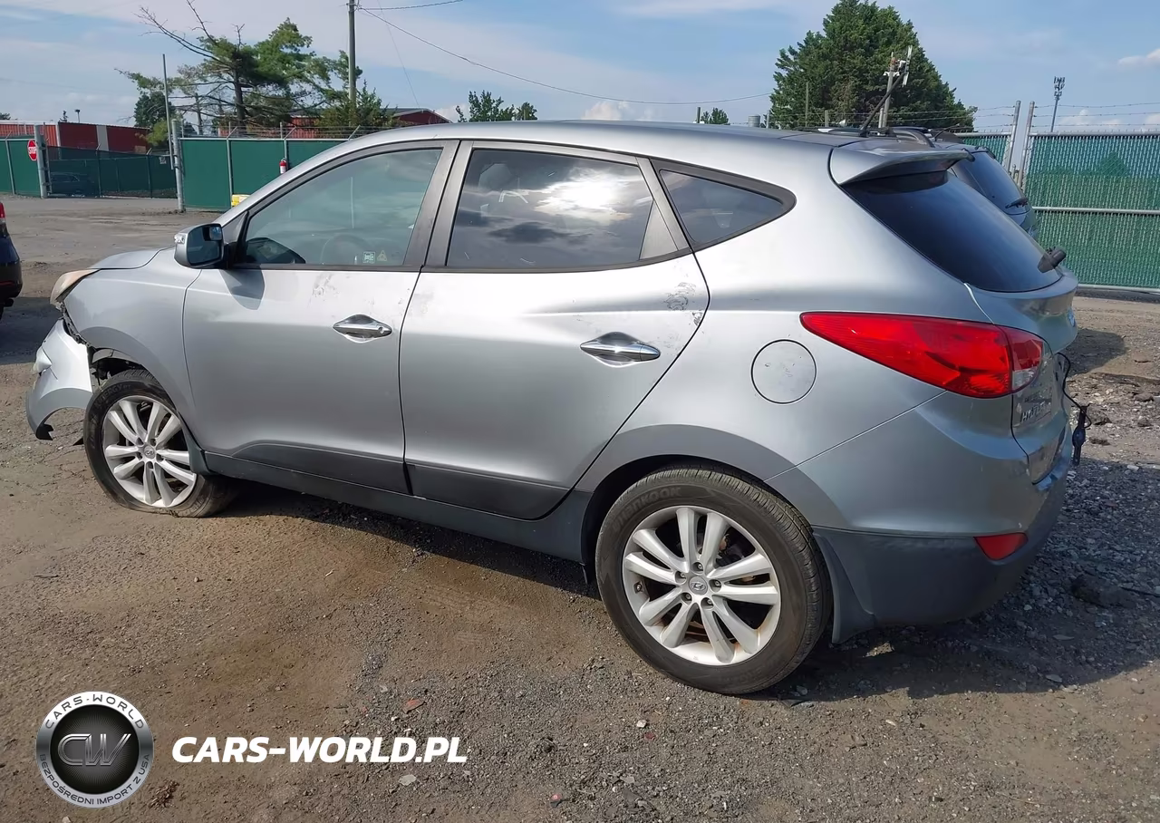2011 Hyundai Tucson Limited VIN:KM8JU3AC2BU191768 - 3