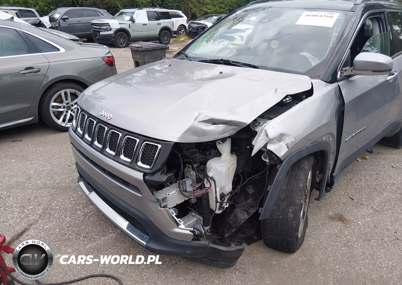 2018 Jeep Compass Limited 4X4 VIN:3C4NJDCB7JT359812 - 6