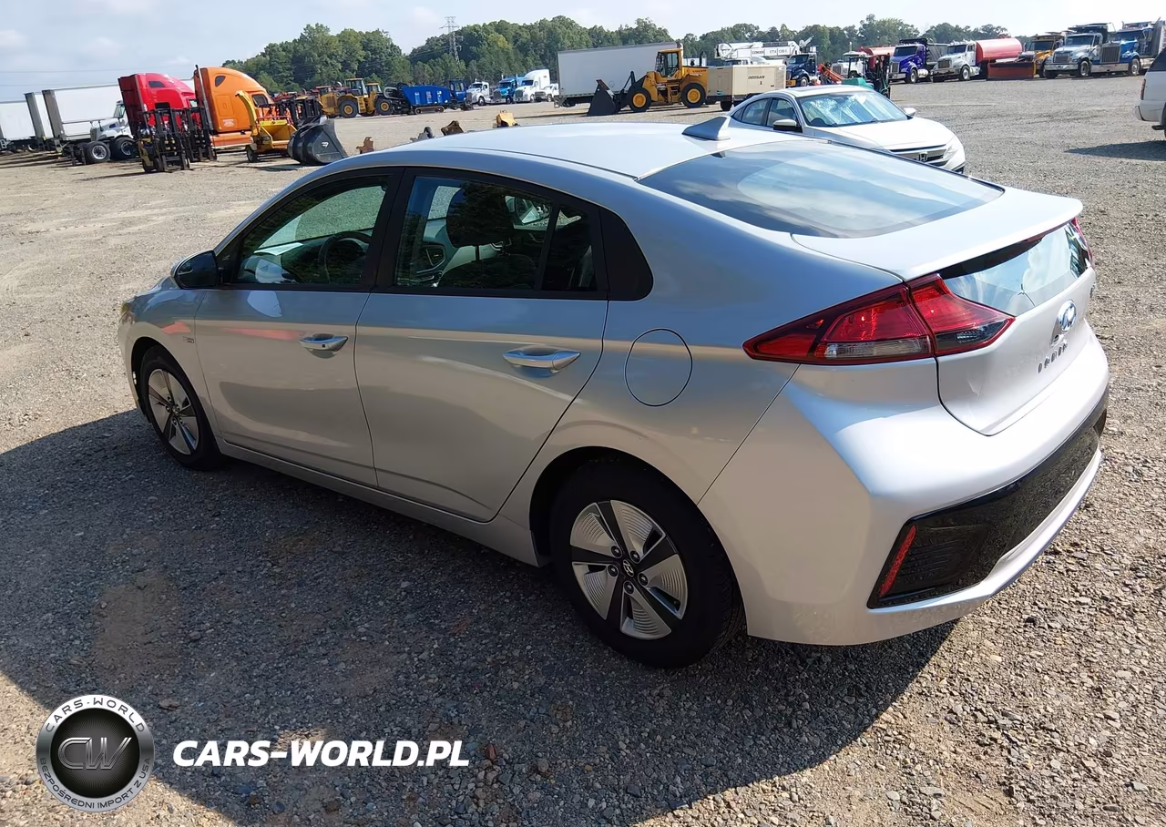 2019 Hyundai Ioniq Hybrid Blue VIN:KMHC65LC0KU158599 - 3