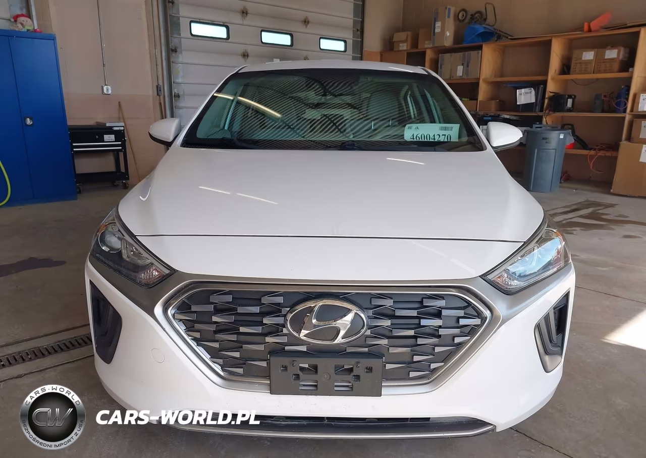 2020 Hyundai Ioniq Hybrid Blue VIN:KMHC65LC3LU233071 - 16