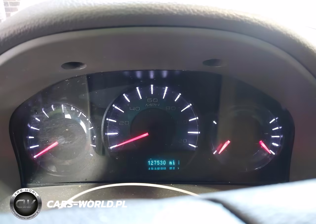 2011 Ford Fusion S VIN:3FAHP0GA7BR327954 - 7