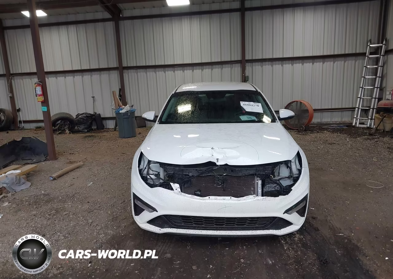 2019 Kia Optima Lx VIN:5XXGT4L36KG325210 - 13