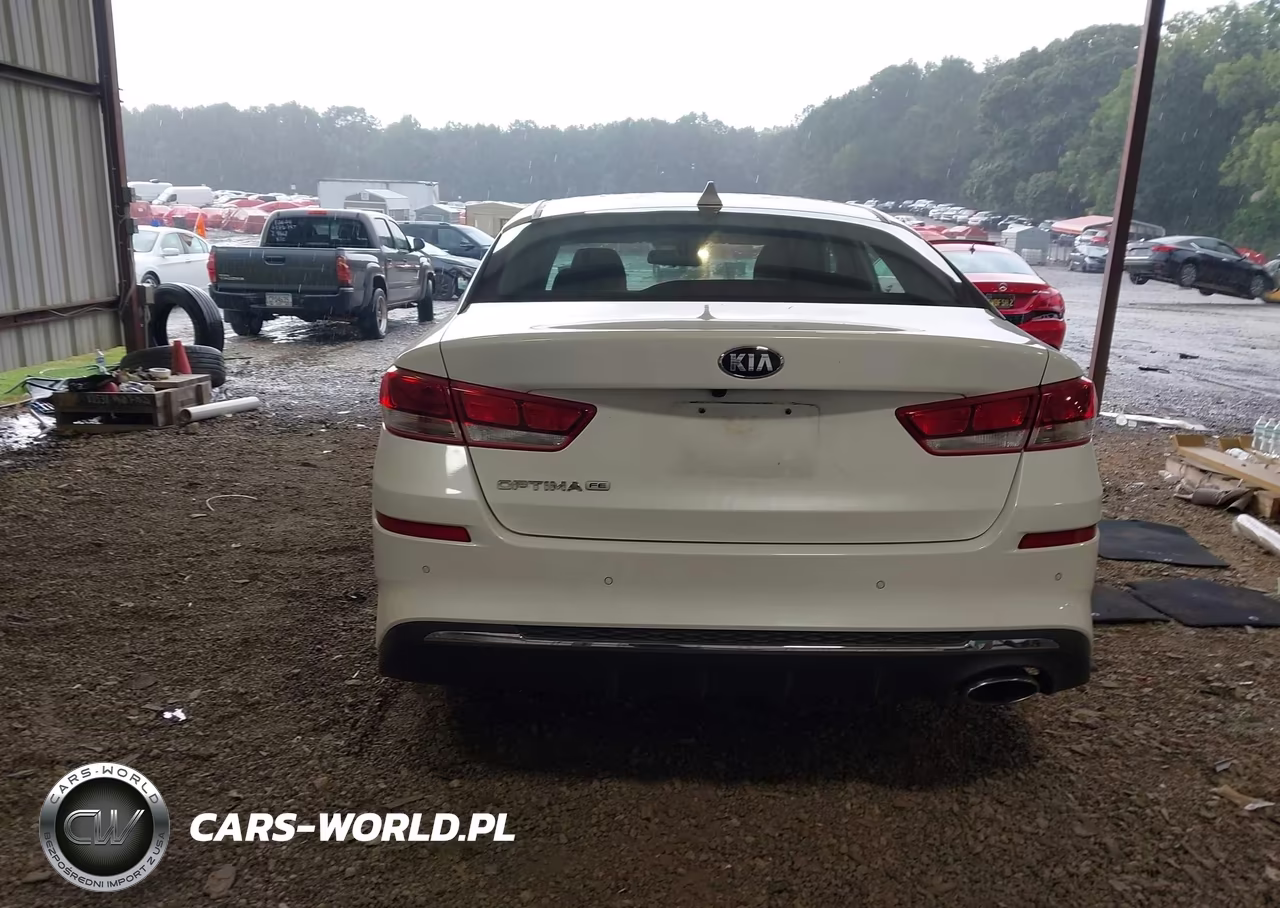 2019 Kia Optima Lx VIN:5XXGT4L36KG325210 - 17