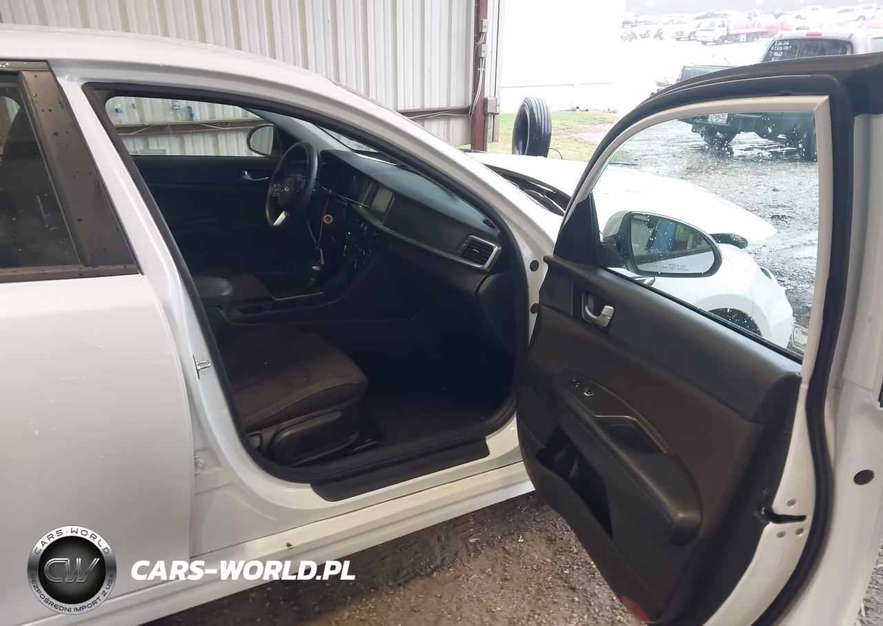 2019 Kia Optima Lx VIN:5XXGT4L36KG325210 - 5