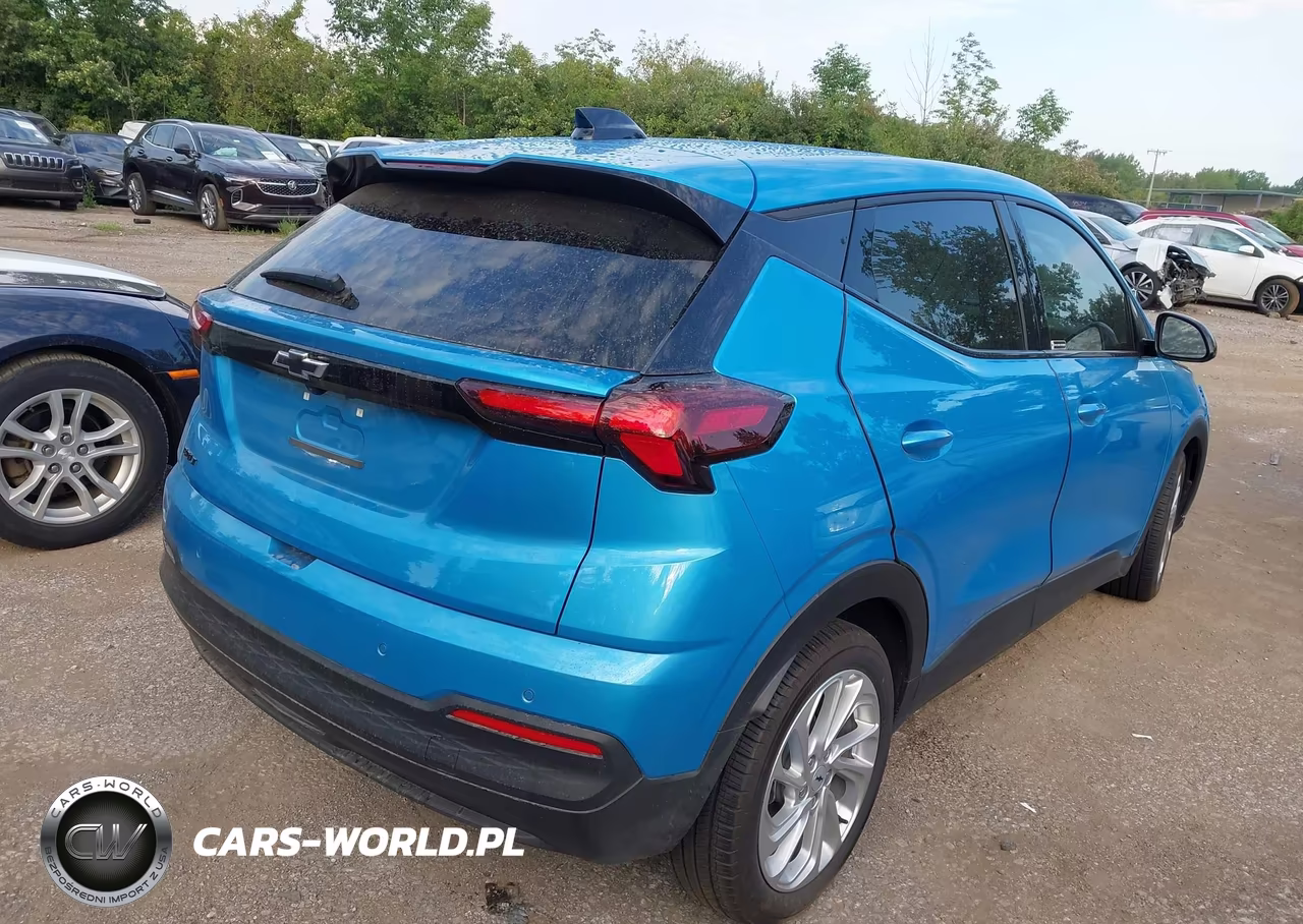 2027 Chevrolet Bolt Lt Fwd VIN:1G1FY6EV7VF110017 - 4