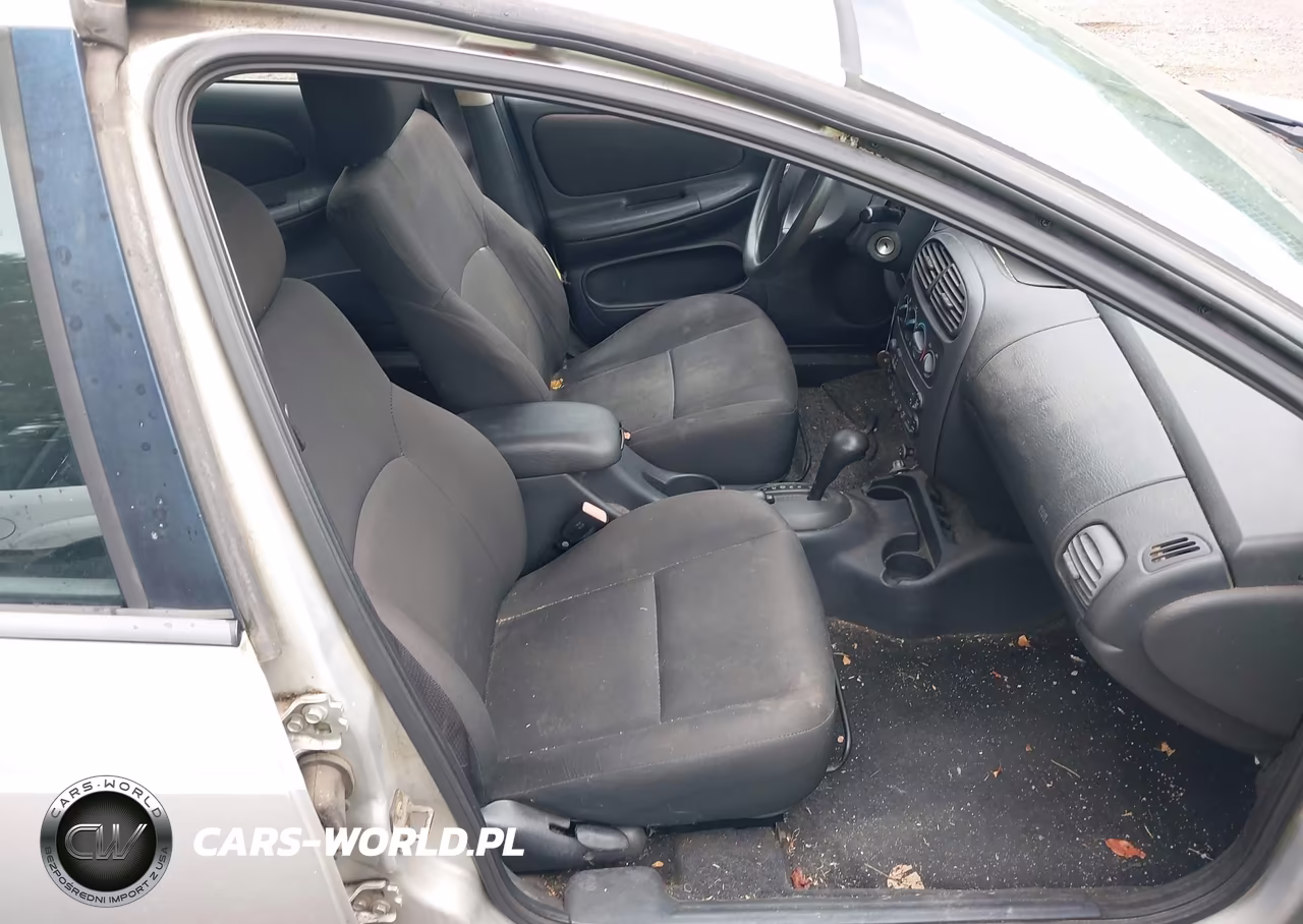 2004 Dodge Neon Se VIN:1B3ES26CX4D586106 - 5