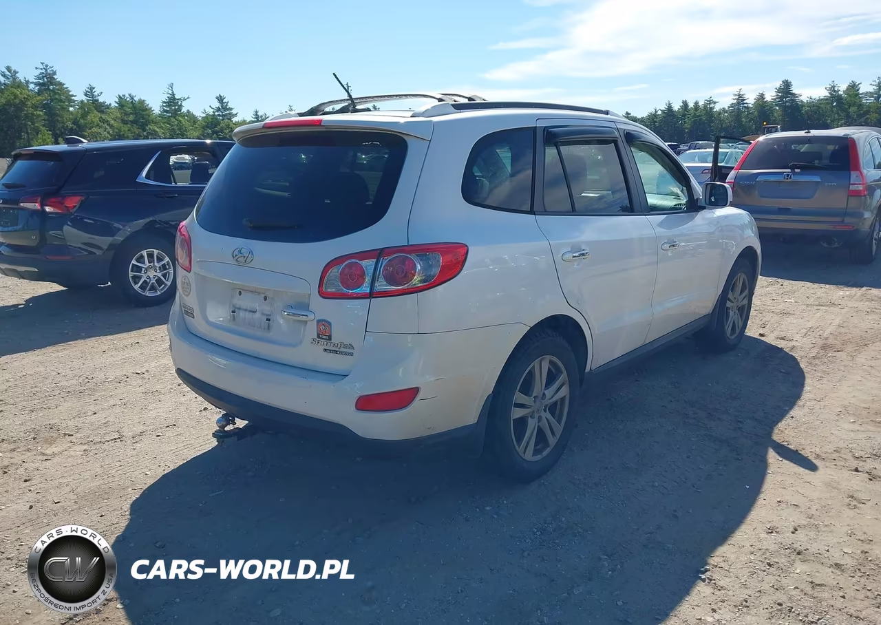 2011 Hyundai Santa Fe Limited V6 VIN:5XYZKDAG1BG001496 - 4