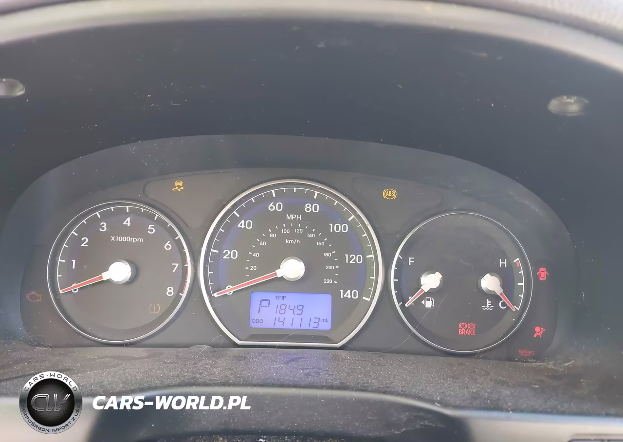 2011 Hyundai Santa Fe Limited V6 VIN:5XYZKDAG1BG001496 - 7
