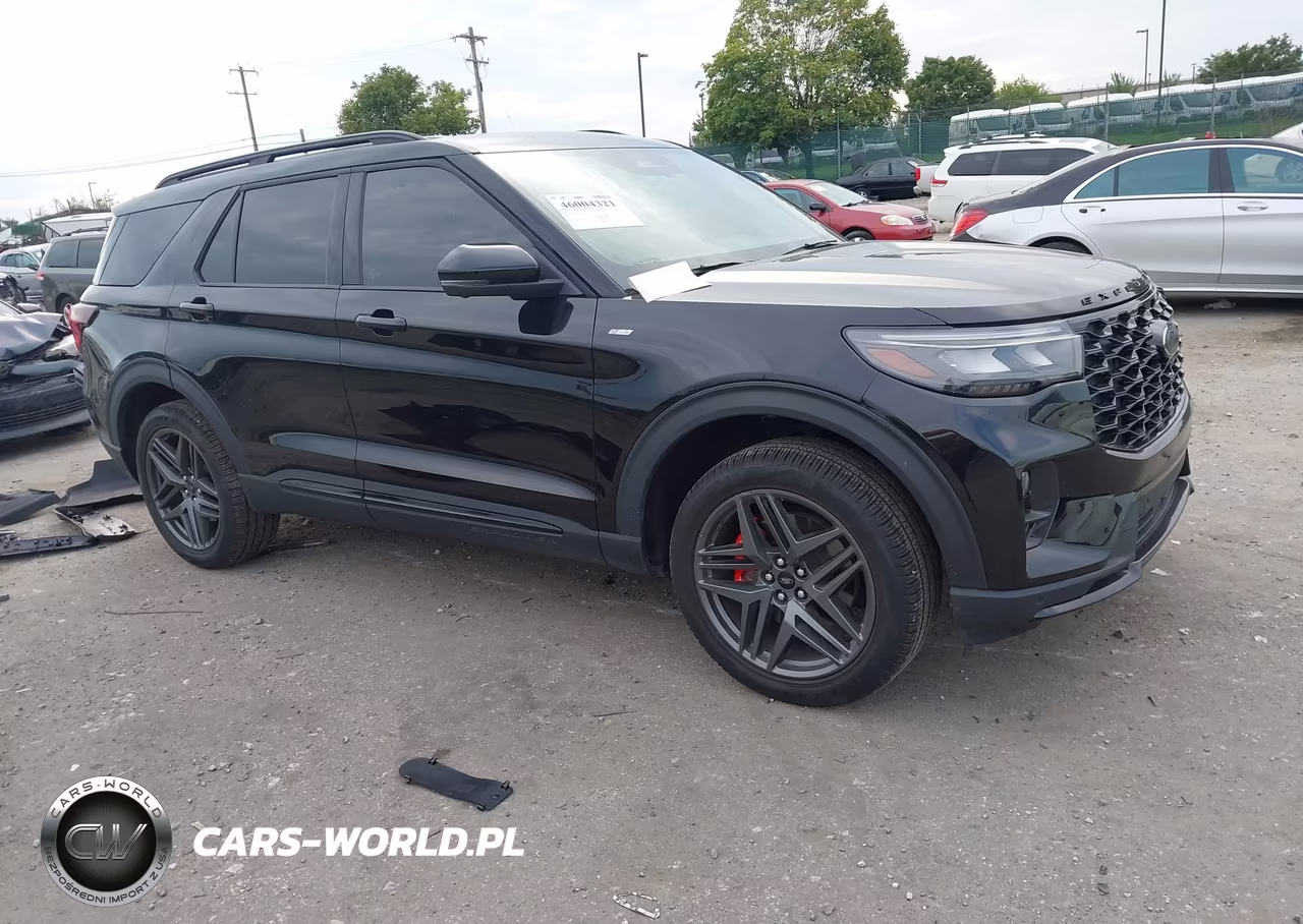 2025 Ford Explorer St-Line
