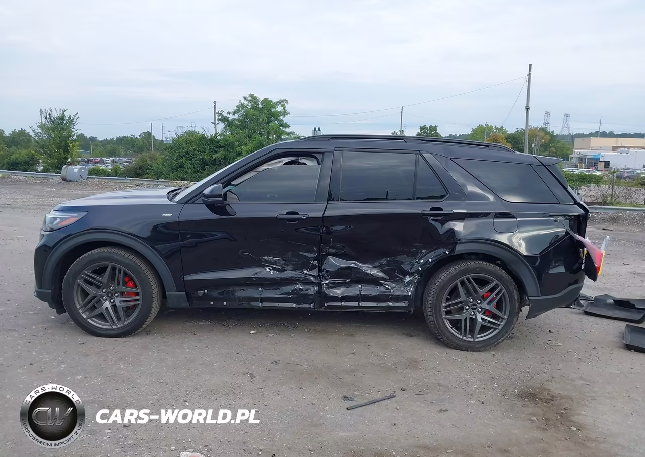 2025 Ford Explorer St-Line VIN:1FMUK8KH0SGB29715 - 15