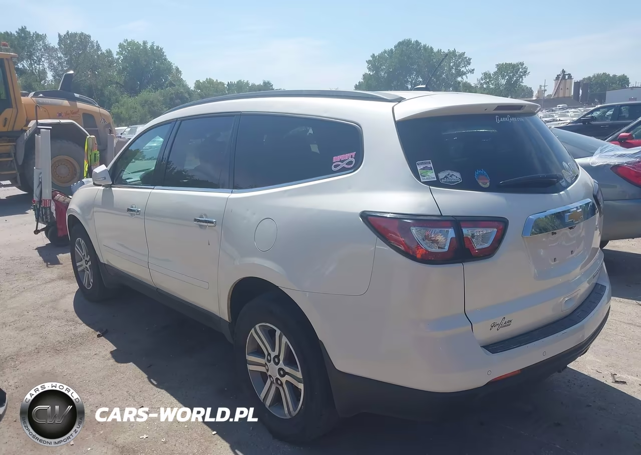 2015 Chevrolet Traverse 2Lt VIN:1GNKRHKD6FJ204115 - 3