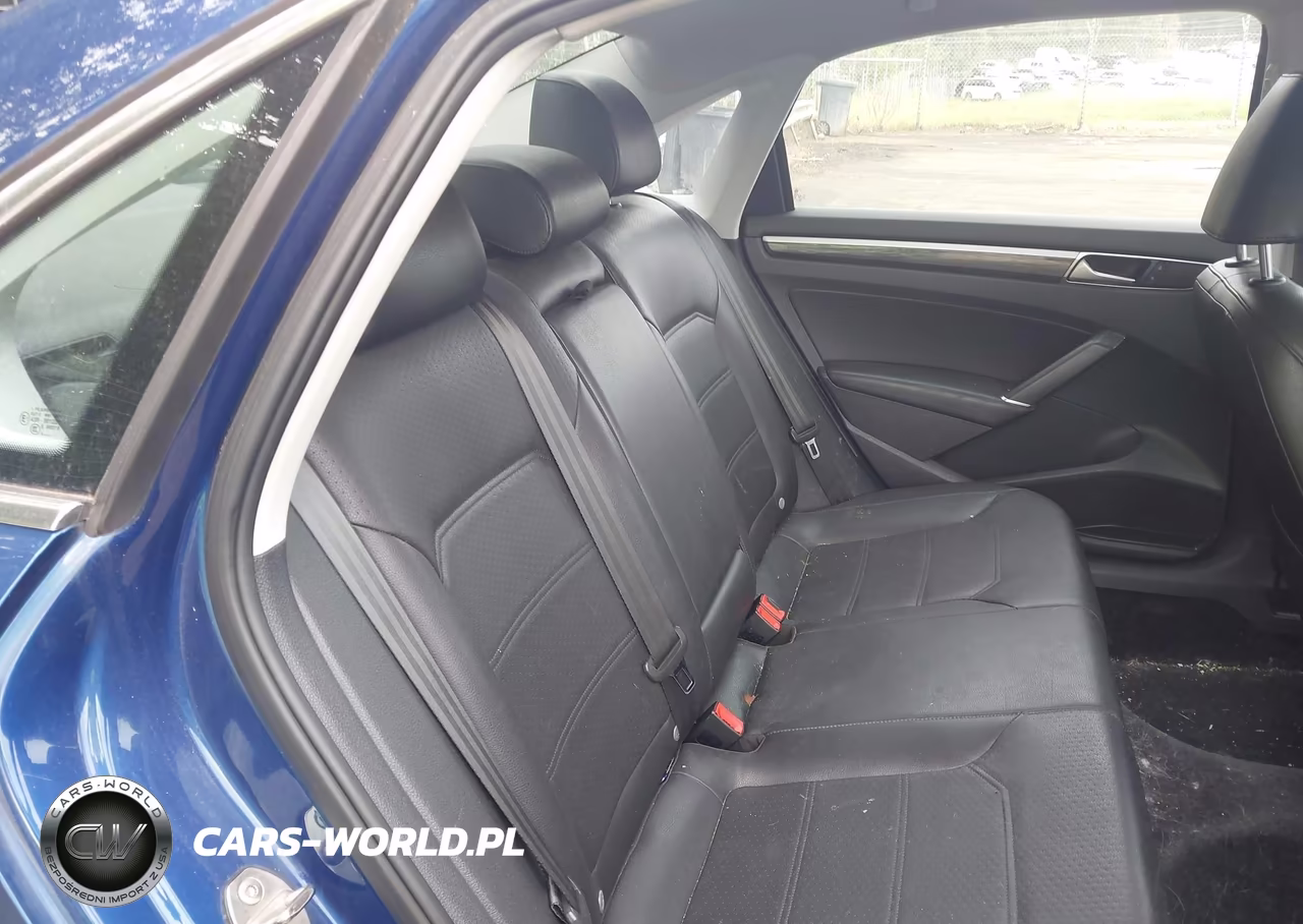 2016 Volkswagen Passat 1.8T Se VIN:1VWBT7A31GC016568 - 8