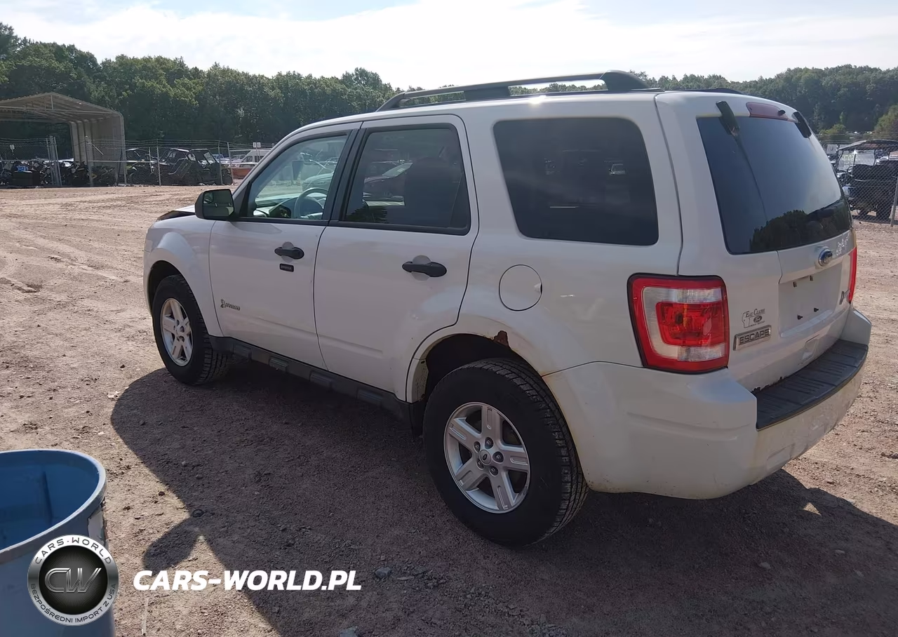 2011 Ford Escape Hybrid VIN:1FMCU4K31BKB64182 - 3