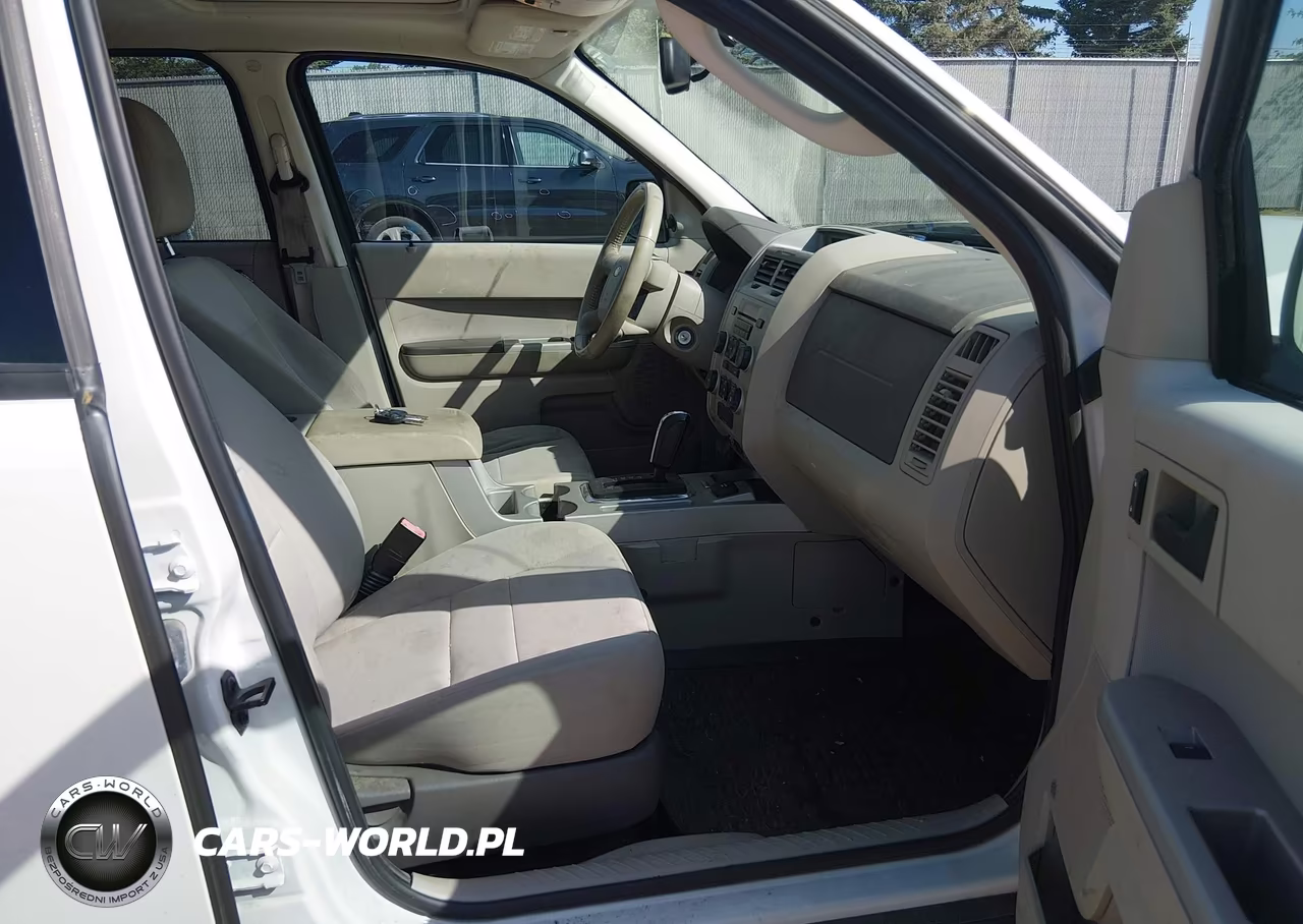 2011 Ford Escape Hybrid VIN:1FMCU4K31BKB64182 - 5