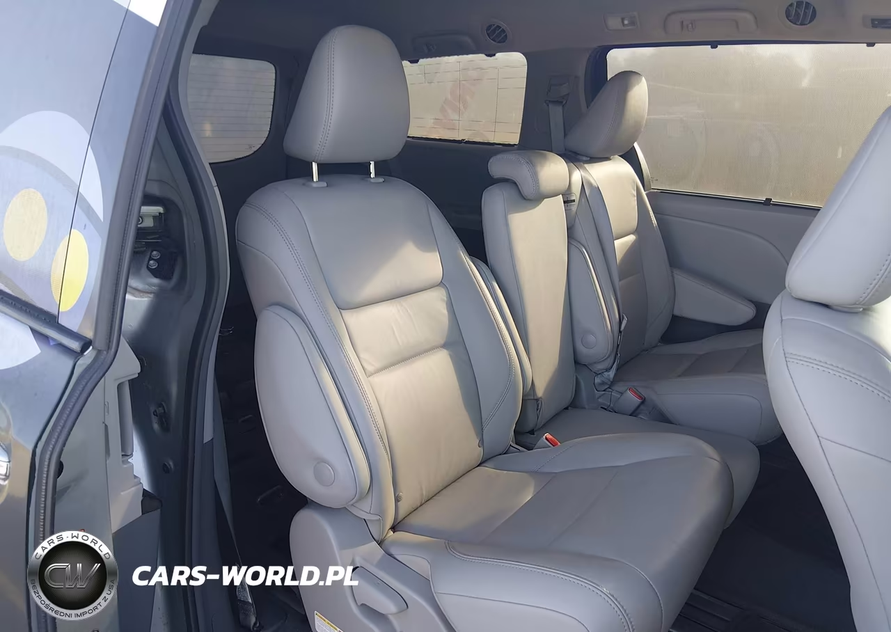 2019 Toyota Sienna Xle 8 Passenger VIN:5TDYZ3DC5KS987726 - 8