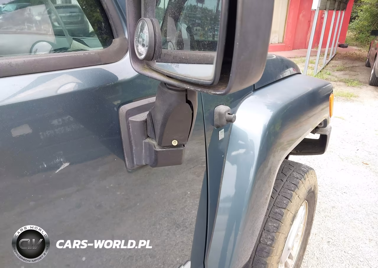 HUMMER H3 SUV VIN:5GTDN13E078152249 - 18