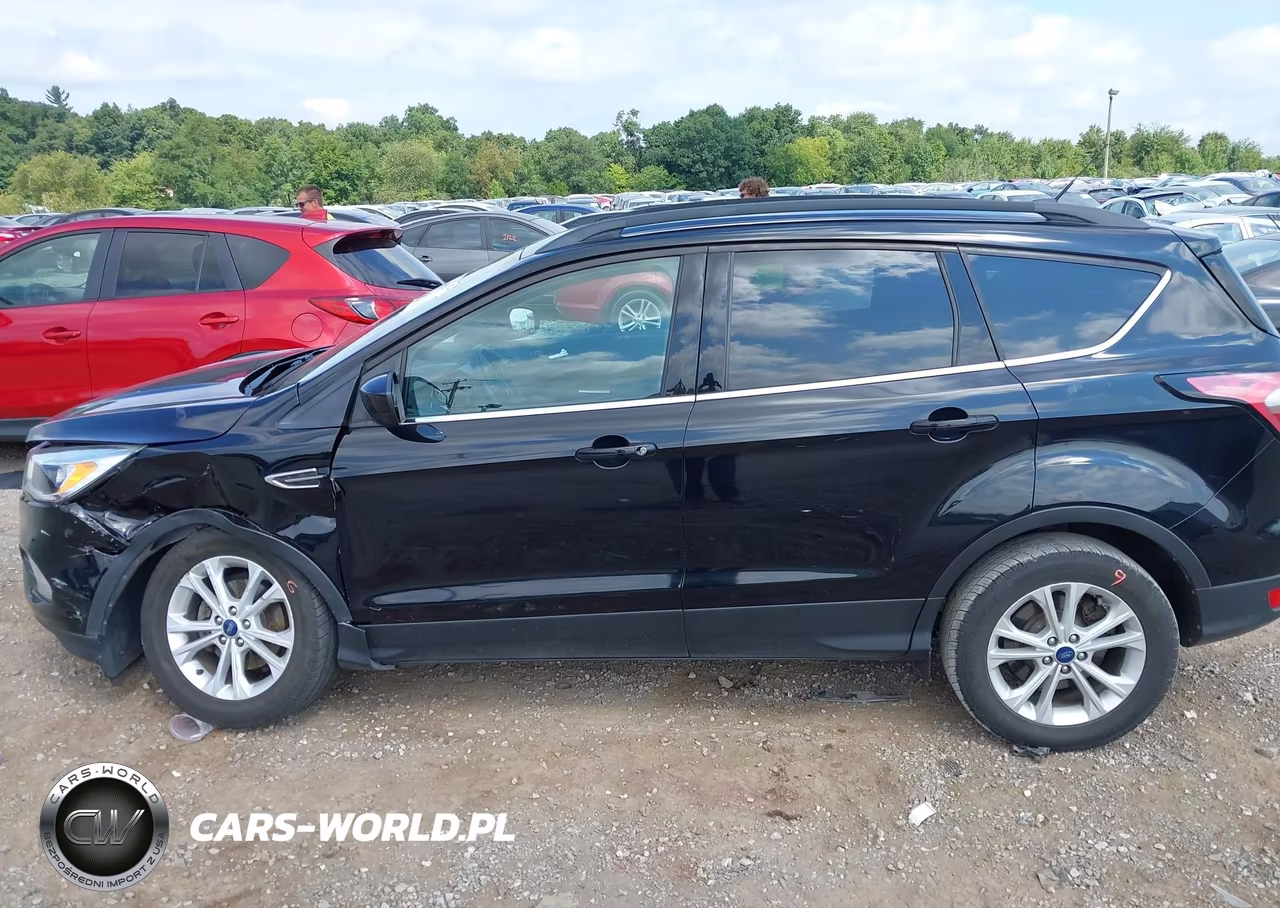 2018 Ford Escape Se VIN:1FMCU0GD0JUD34450 - 14