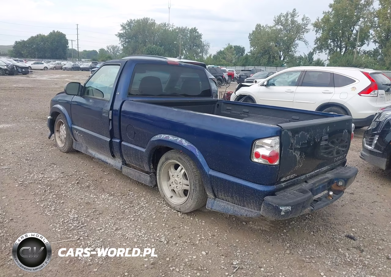 2003 Chevrolet S-10 Ls VIN:1GCCS14XX38187886 - 3