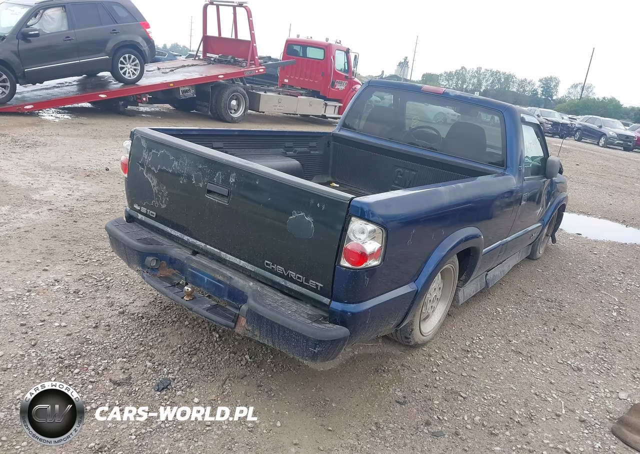 2003 Chevrolet S-10 Ls VIN:1GCCS14XX38187886 - 4