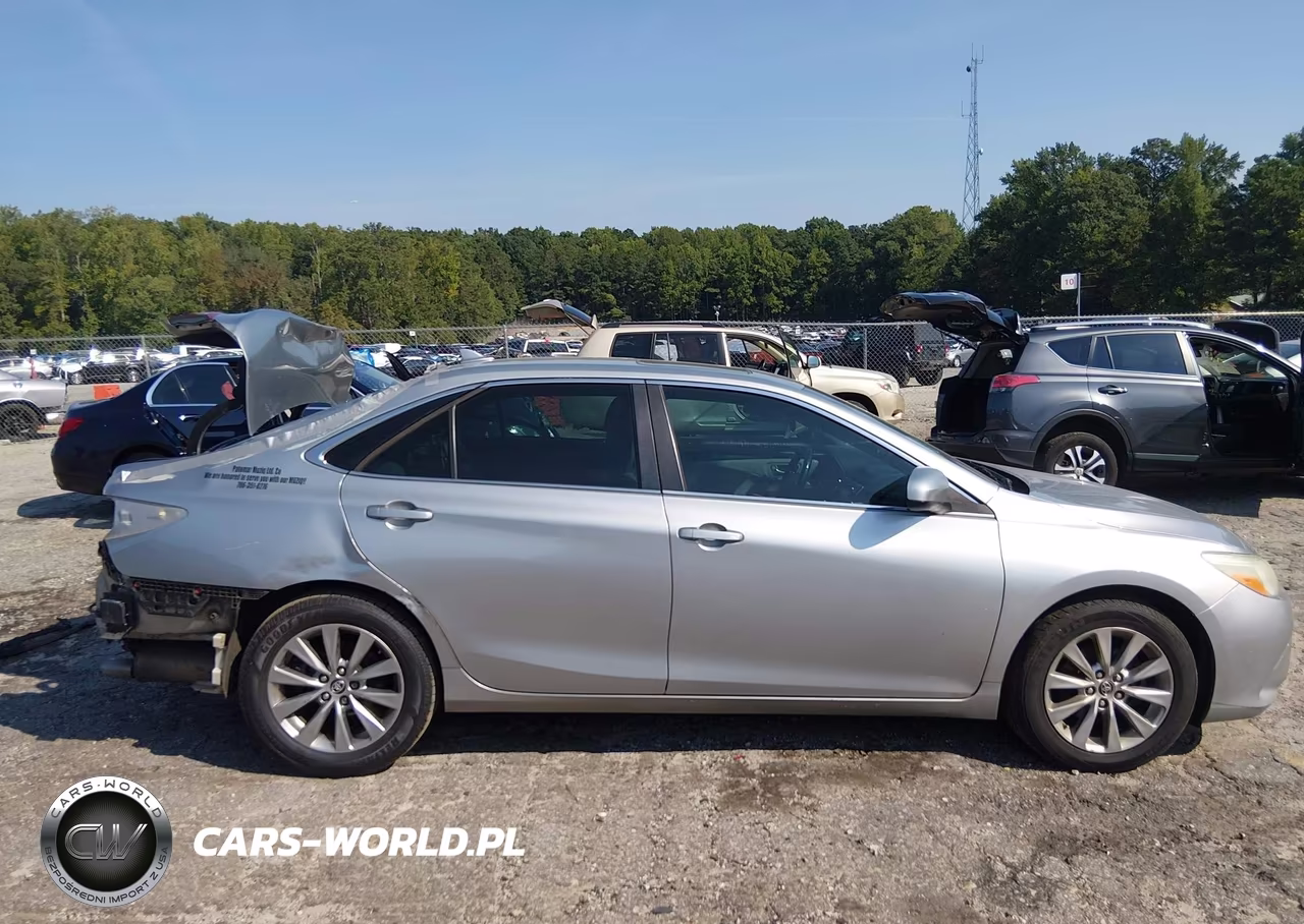 2016 Toyota Camry Xle V6 VIN:4T1BK1FK2GU569769 - 14