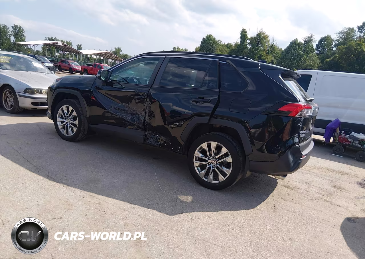 2021 Toyota Rav4 Xle Premium VIN:2T3A1RFV6MC236499 - 3