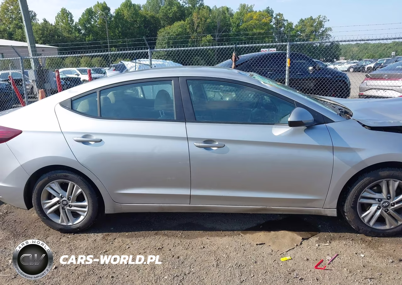 2020 Hyundai Elantra Sel VIN:5NPD84LF4LH626966 - 14