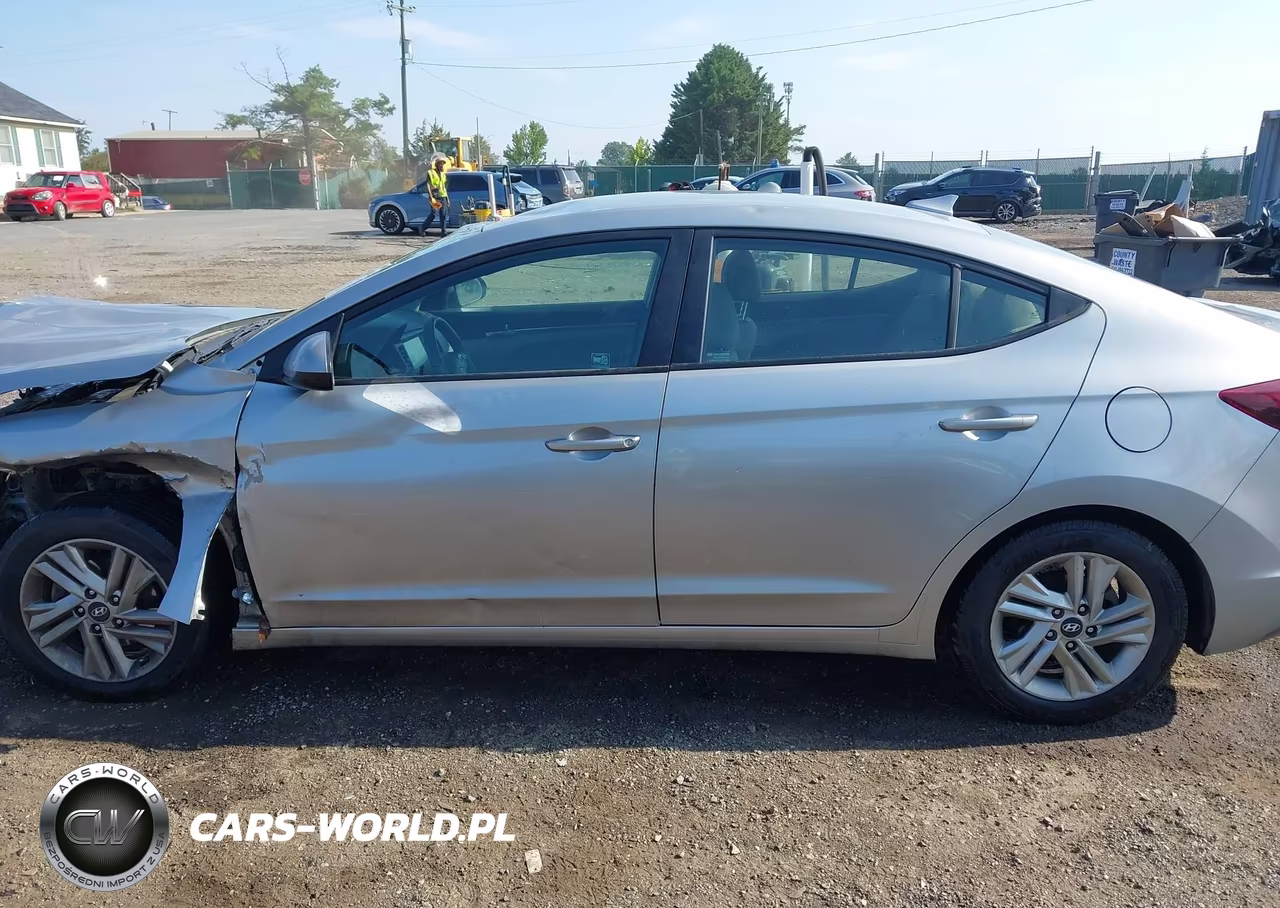 2020 Hyundai Elantra Sel VIN:5NPD84LF4LH626966 - 15