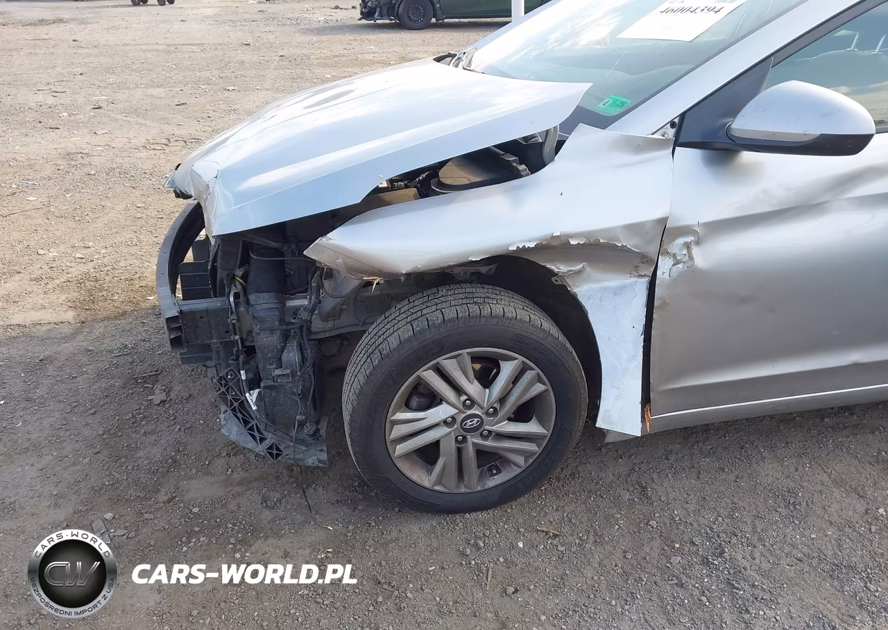 2020 Hyundai Elantra Sel VIN:5NPD84LF4LH626966 - 18
