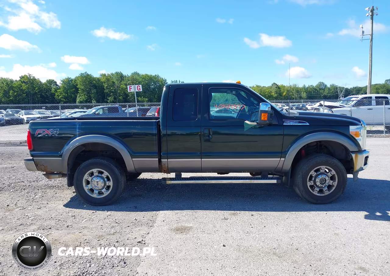 2014 Ford F-250 Lariat VIN:1FT7X2B65EEB32737 - 13