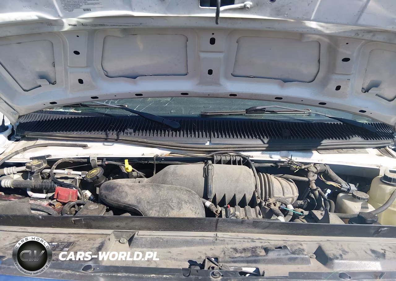 2019 Ford E-450 Cutaway VIN:1FDXE4FS1KDC37250 - 9