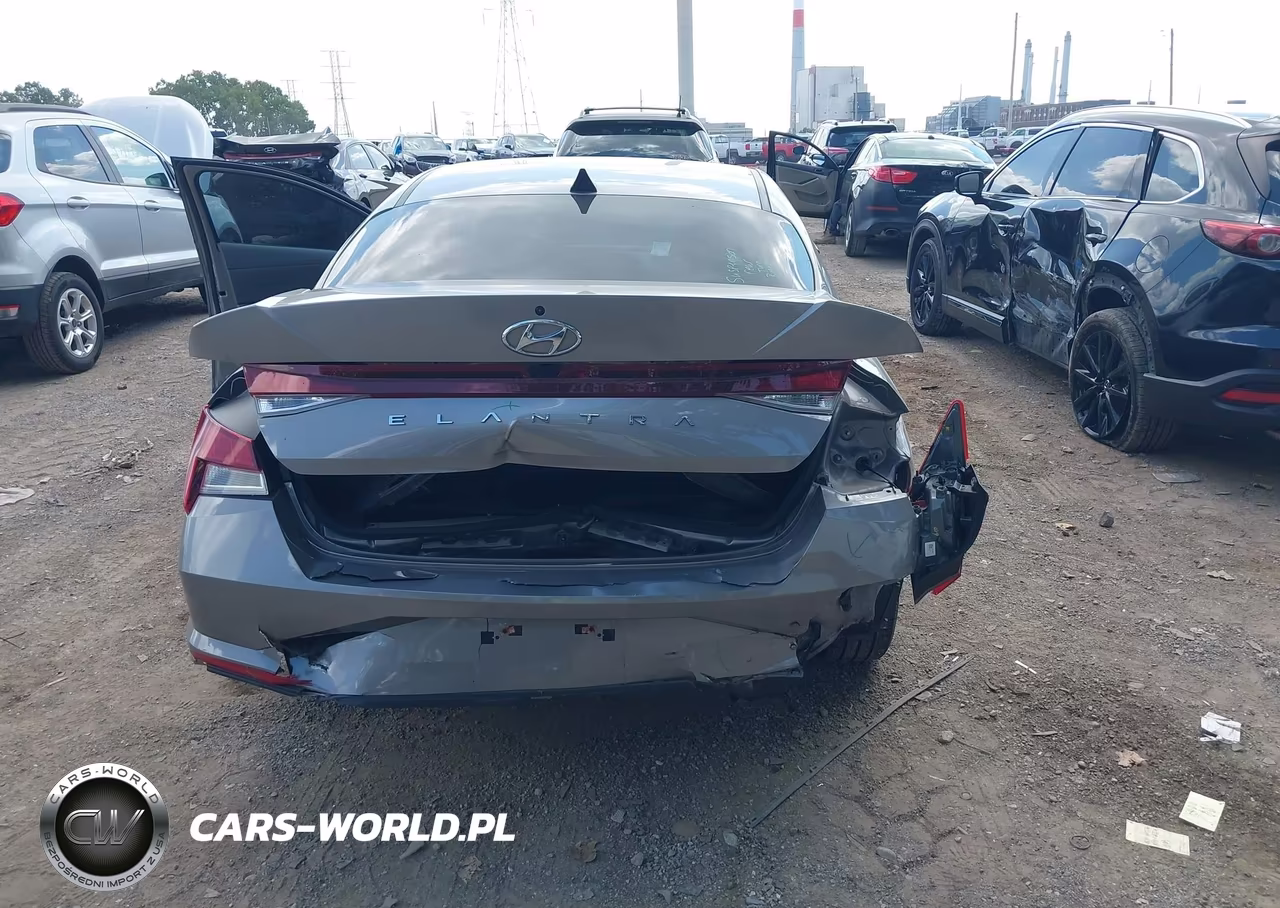 2023 Hyundai Elantra Sel VIN:KMHLM4AG1PU377939 - 17