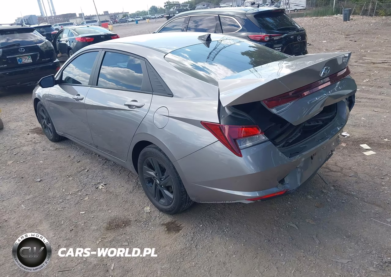 2023 Hyundai Elantra Sel VIN:KMHLM4AG1PU377939 - 3