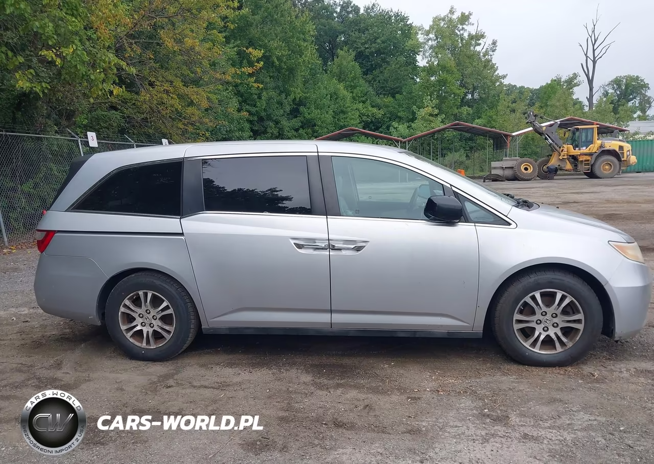 2011 Honda Odyssey Ex-L VIN:5FNRL5H6XBB044595 - 13