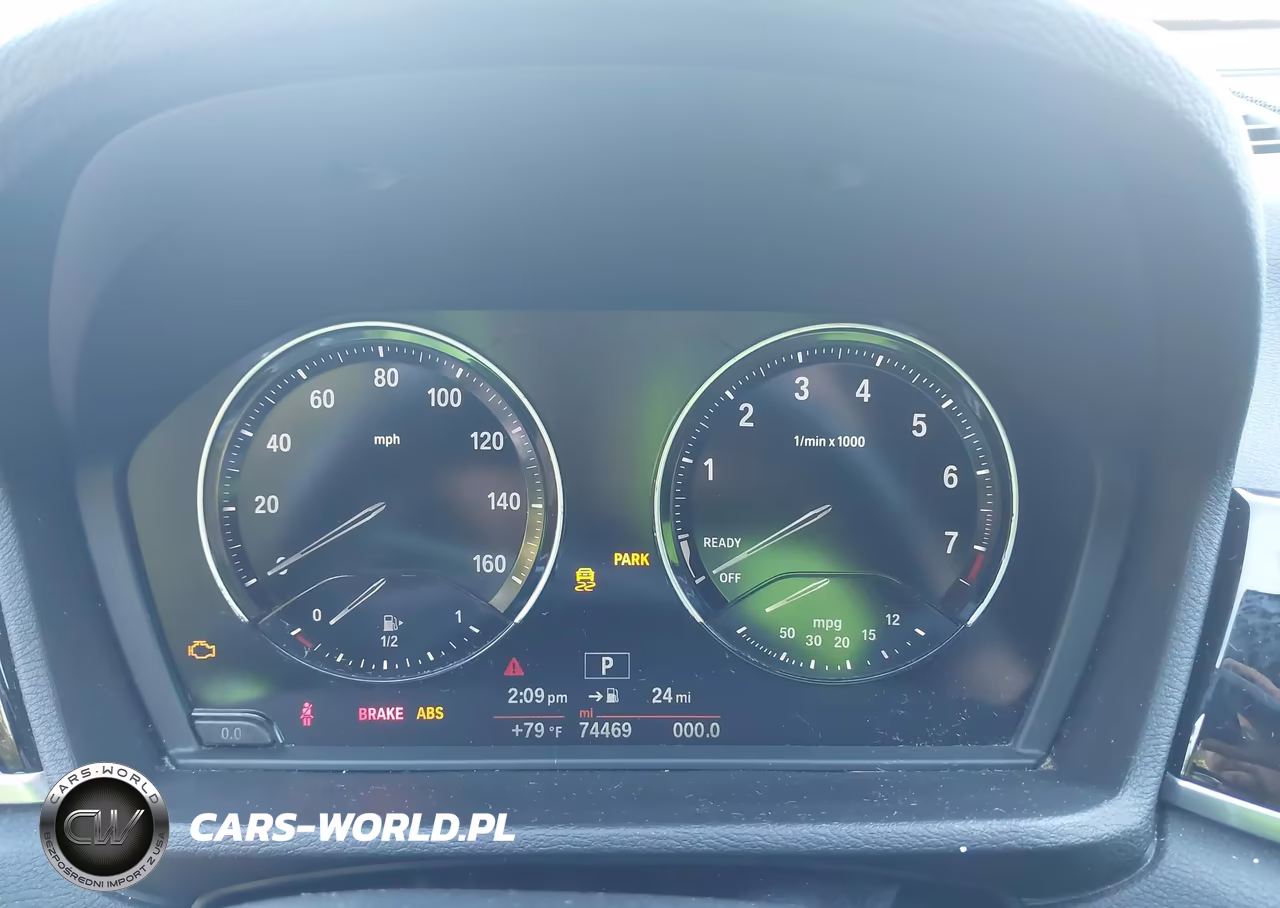 2018 BMW X1 xDrive28I VIN:WBXHT3C31J5L27077 - 7
