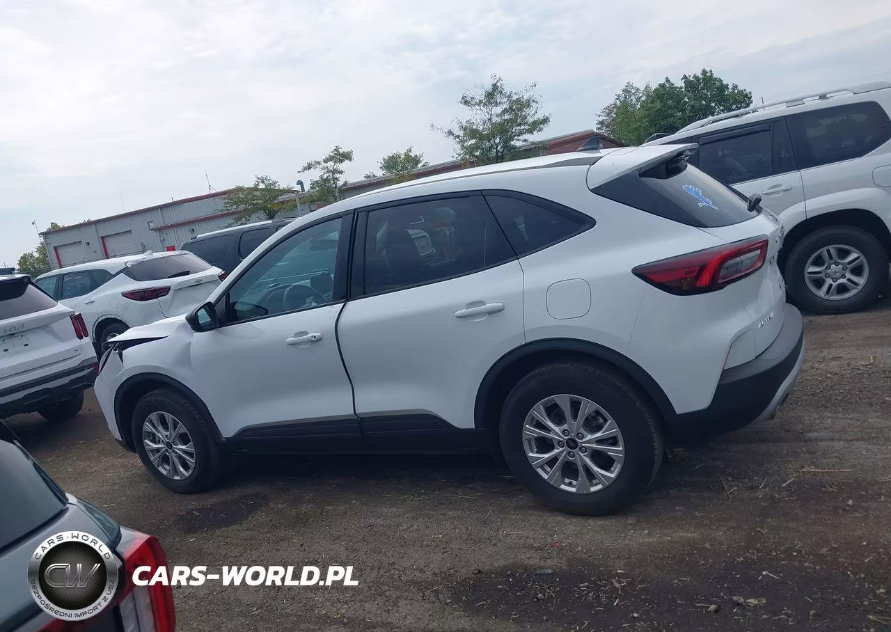 2025 Ford Escape Active VIN:1FMCU9GN1SUA66846 - 14