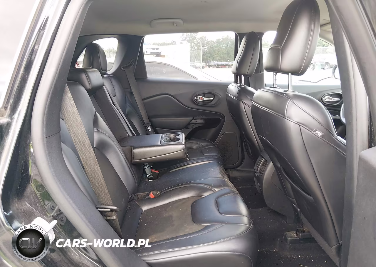 2020 Jeep Cherokee Altitude Fwd VIN:1C4PJLLB3LD568721 - 8