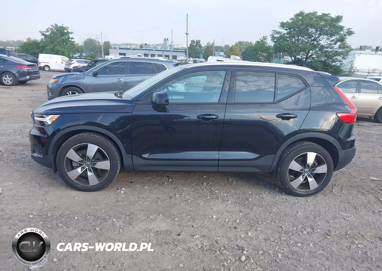 2020 Volvo Xc40 T5 Momentum VIN:YV4162UKXL2332723 - 14