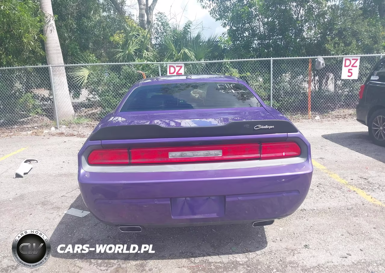 2013 Dodge Challenger R-T Classic VIN:2C3CDYBT2DH671683 - 17