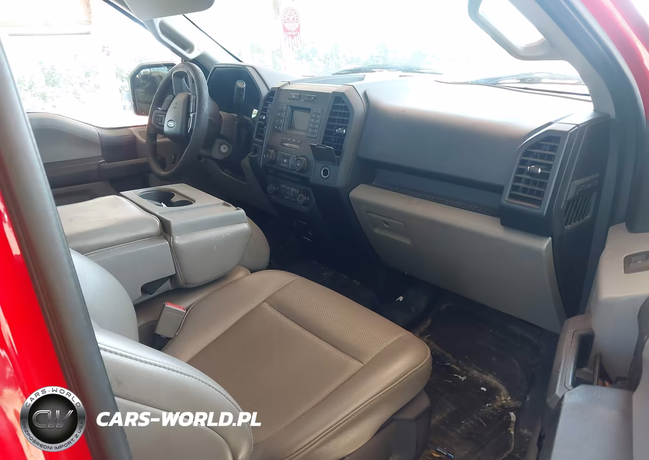2018 Ford F-150 Xl VIN:1FTMF1CB4JKF19951 - 5