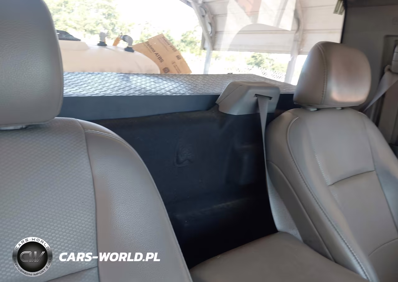 2018 Ford F-150 Xl VIN:1FTMF1CB4JKF19951 - 8