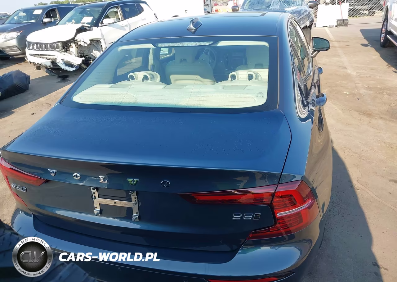 2024 Volvo S60 B5 Plus Dark Theme VIN:7JRL12TL1RG313074 - 16